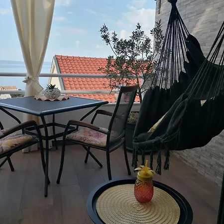 Διαμέρισμα Pogled Na *